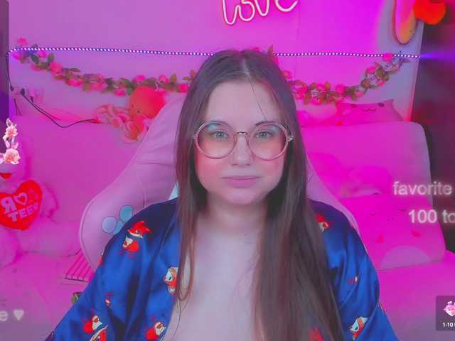 Live sex webcam photo for LittleKitsune #291537290