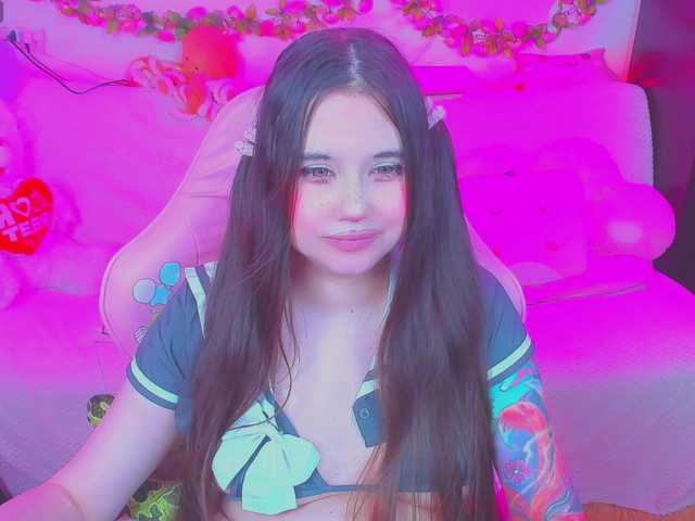 Live sex webcam photo for LittleKitsune #291564370