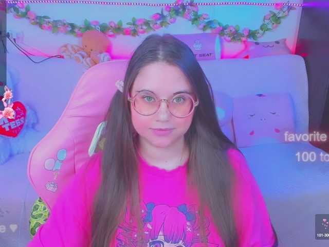 Live sex webcam photo for LittleKitsune #291722528