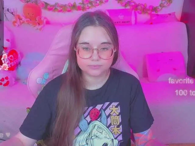 Live sex webcam photo for LittleKitsune #291819900