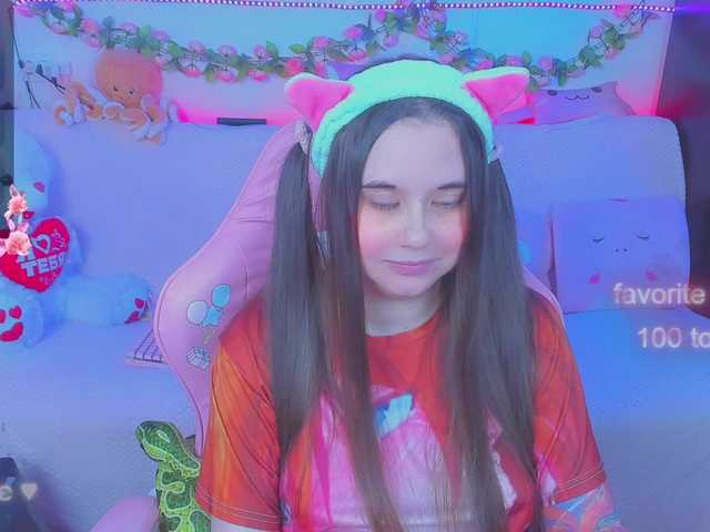 Live sex webcam photo for LittleKitsune #291928338