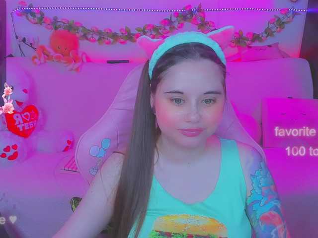 Live sex webcam photo for LittleKitsune #291942733