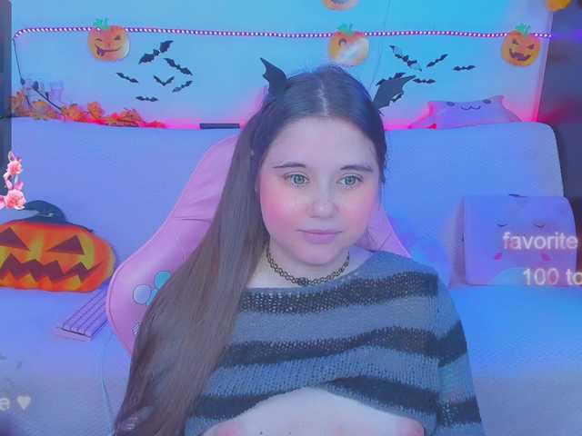 Live sex webcam photo for LittleKitsune #292043582