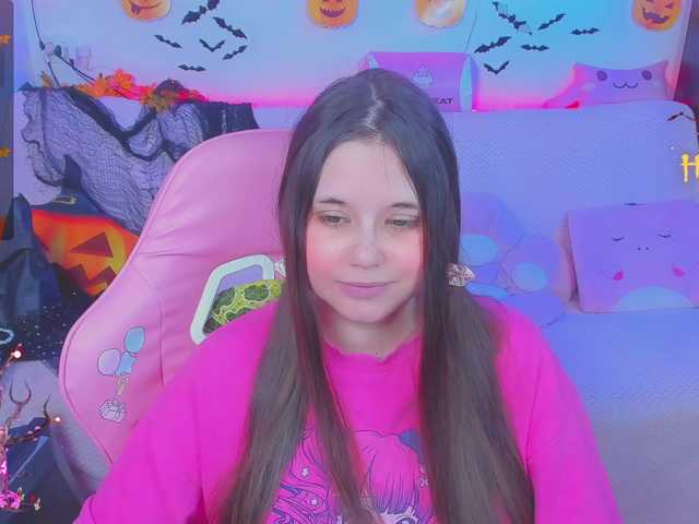 Live sex webcam photo for LittleKitsune #292243614