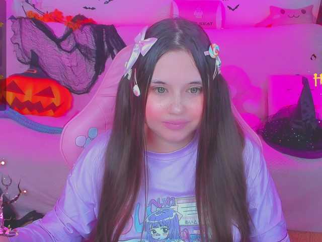 Live sex webcam photo for LittleKitsune #292270684