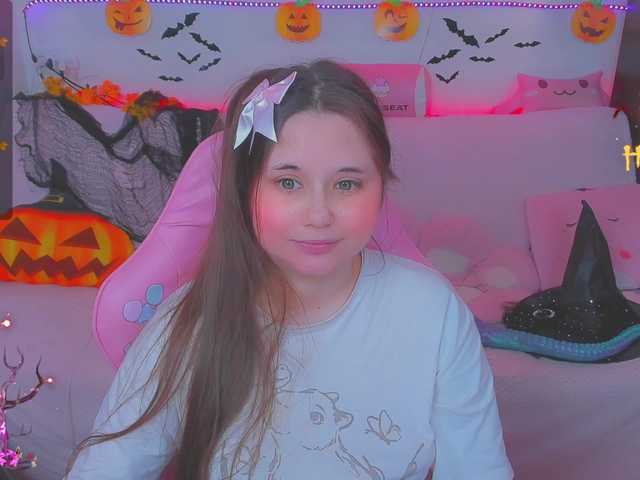 Live sex webcam photo for LittleKitsune #292291480