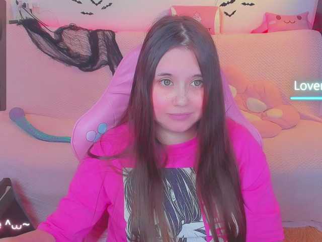 Live sex webcam photo for LittleKitsune #292410732