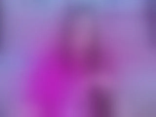 Live sex webcam photo for LittleKitsune #292742356