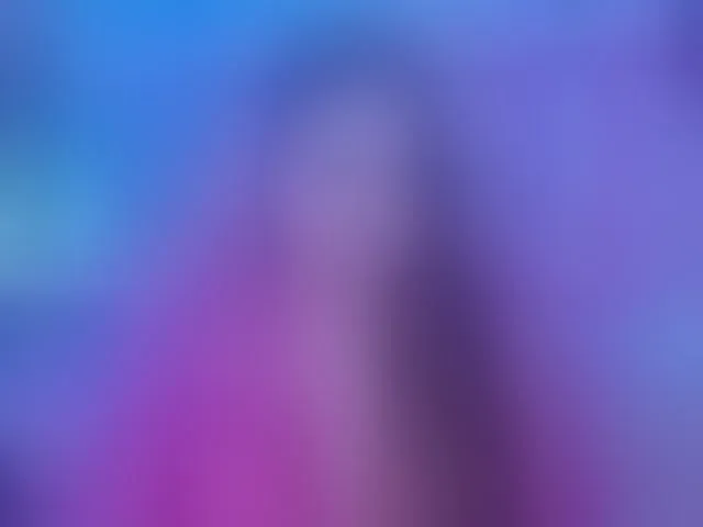 Live sex webcam photo for LittleKitsune #293365953
