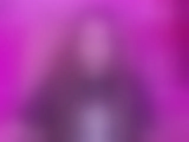 Live sex webcam photo for LittleKitsune #293444108