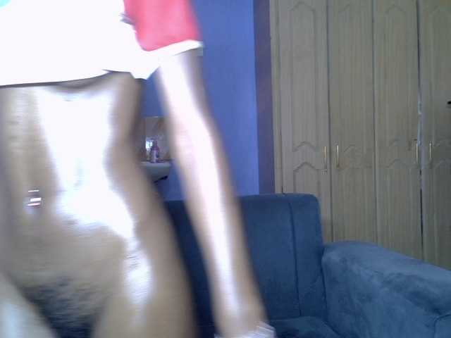 Live sex webcam photo for LittleMisscharming #291852118