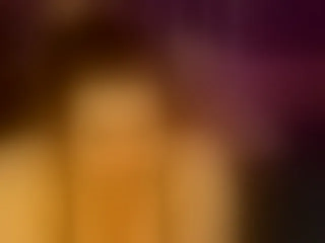 Live sex webcam photo for LittleNicolee #293841271