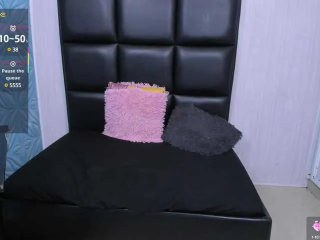 Live sex webcam photo for LittleParker #291161235