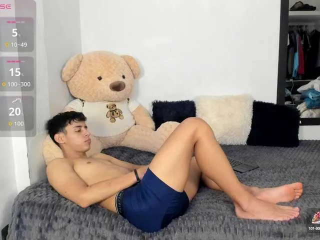 Live sex webcam photo for LittleParker #291740978