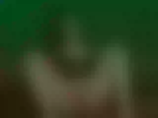 Live sex webcam photo for LittlePoem #290837748