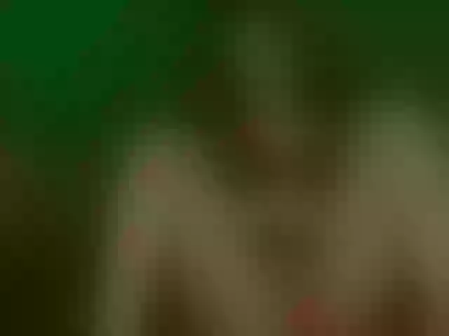 Live sex webcam photo for LittlePoem #290880364