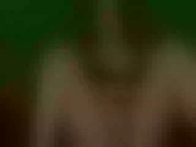 Live sex webcam photo for LittlePoem #290886362