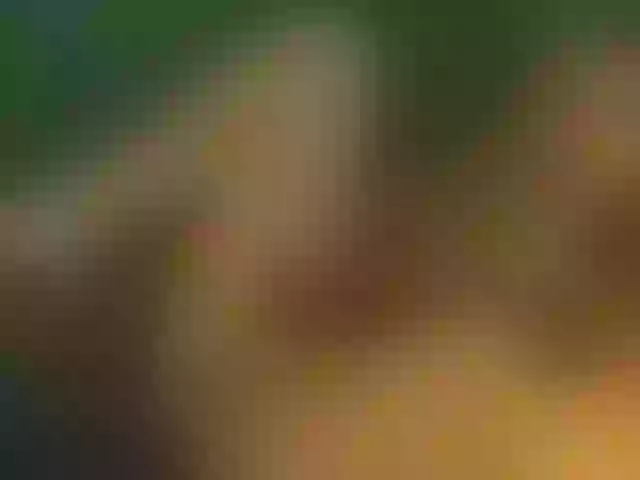 Live sex webcam photo for LittlePoem #291491864