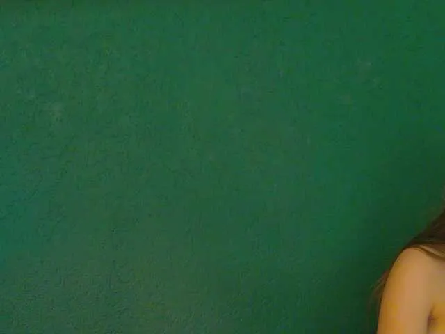 Live sex webcam photo for LittlePoem #291769632