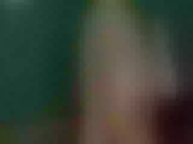 Live sex webcam photo for LittlePoem #291998599
