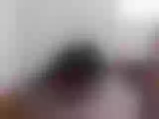 Live sex webcam photo for LittleSalome #185775030