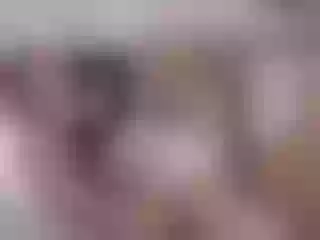 Live sex webcam photo for LittleSalome #185978599