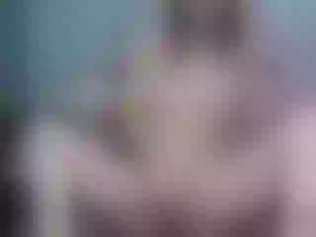 Live sex webcam photo for LittleSammy #291545951