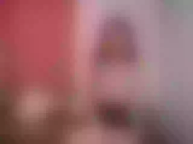 Live sex webcam photo for LittleSammy #291684084