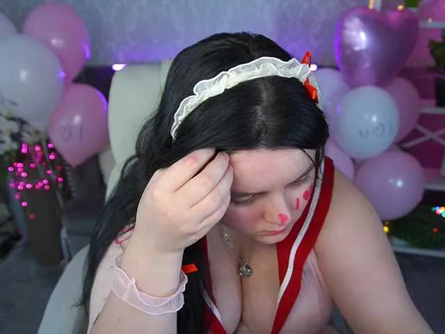 Live sex webcam photo for LittleShyy #292940686