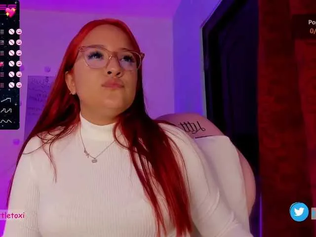 Live sex webcam photo for LittleToxic #272460505