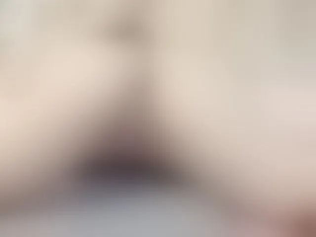 Live sex webcam photo for Littlemaddy #293944786