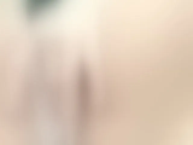 Live sex webcam photo for Littlemaddy #293984351