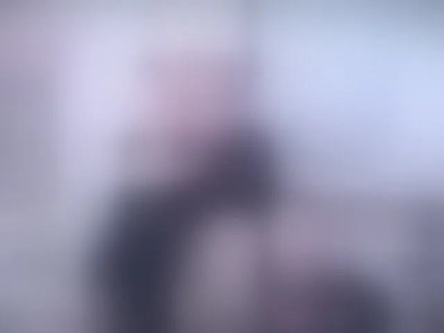 Live sex webcam photo for Littlepinkcat #292665204