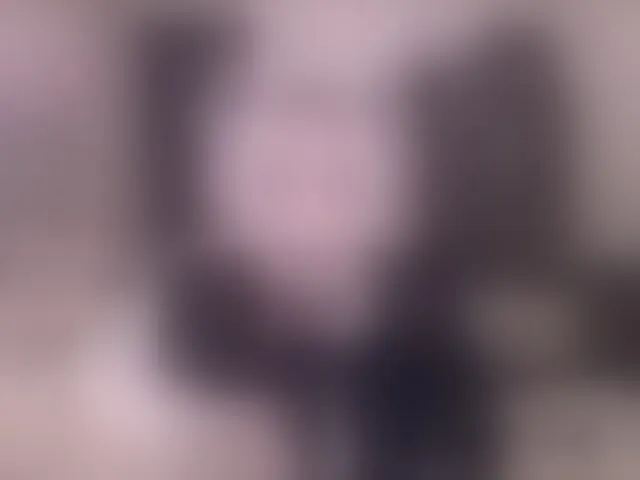 Live sex webcam photo for Littlepinkcat #293785825