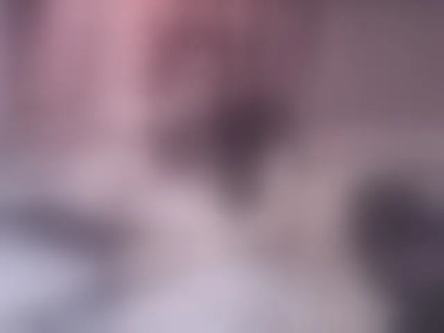 Live sex webcam photo for Littlepinkcat #294295617