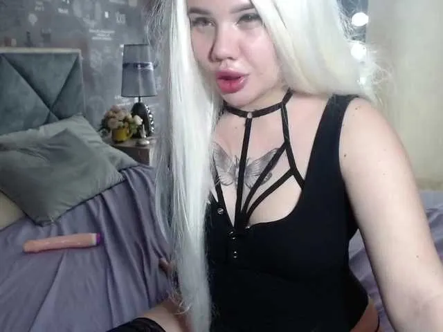 Live sex webcam photo for LiyaMensi #273026098