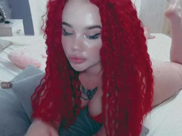 Live sex webcam photo for LiyaMensi #273777631