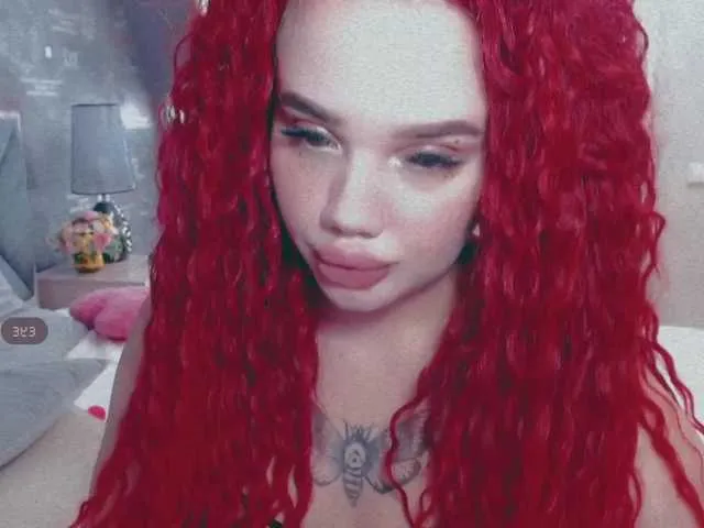 Live sex webcam photo for LiyaMensi #273850418