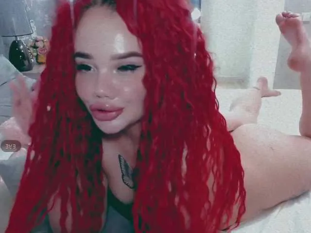 Live sex webcam photo for LiyaMensi #273959984
