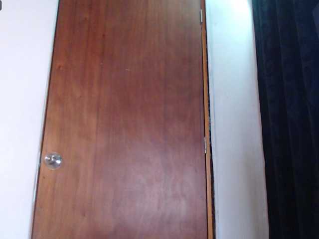 Live sex webcam photo for Liz-Lucero #276078047