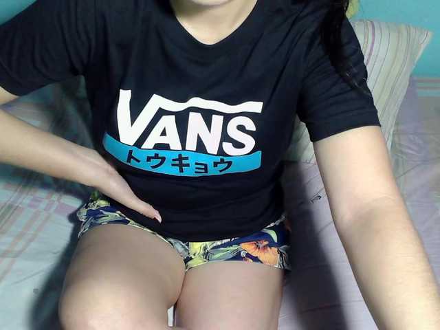 Live sex webcam photo for LizBeth23 #291685300