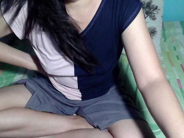 Live sex webcam photo for LizBeth23 #291837592