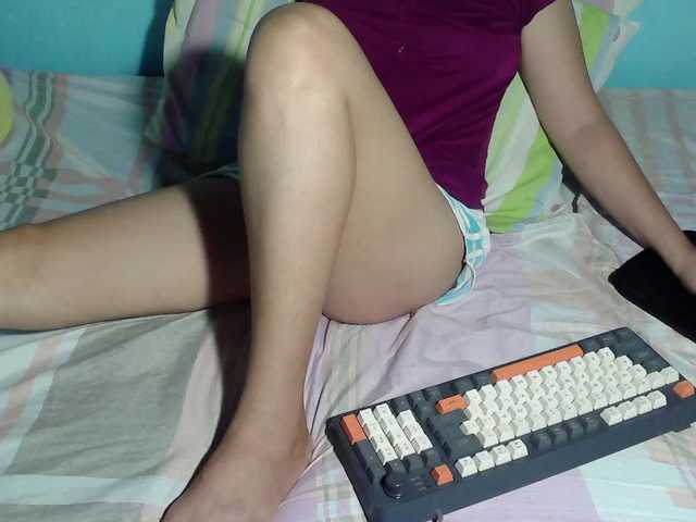 Live sex webcam photo for LizBeth23 #292394319