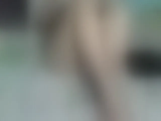 Live sex webcam photo for LizBeth23 #293272176