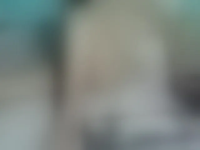 Live sex webcam photo for LizBeth23 #293579810