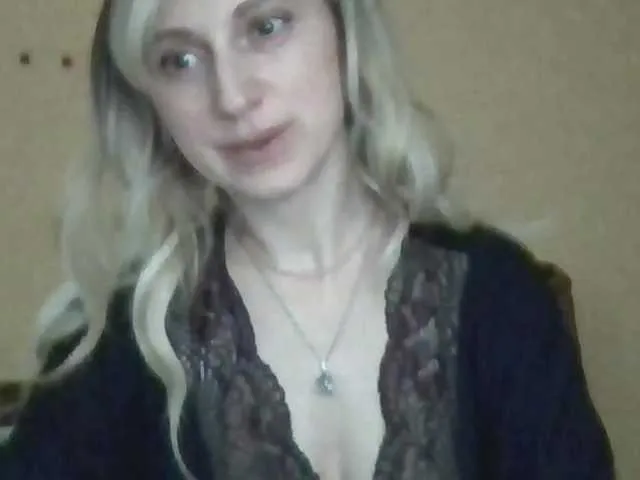 Live sex webcam photo for LizBetty #290364975