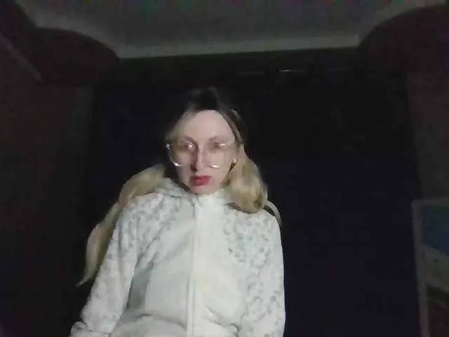 Live sex webcam photo for LizBetty #290557893