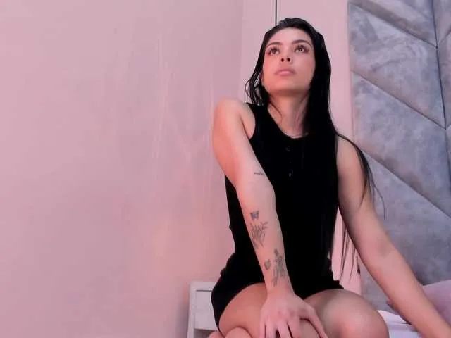 Live sex webcam photo for LizHoney #291124475