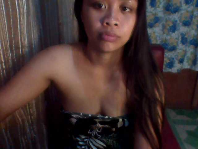 Live sex webcam photo for LizPrettyASia #272729381