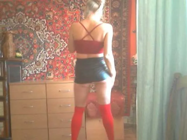 Live sex webcam photo for LizSage #272584306